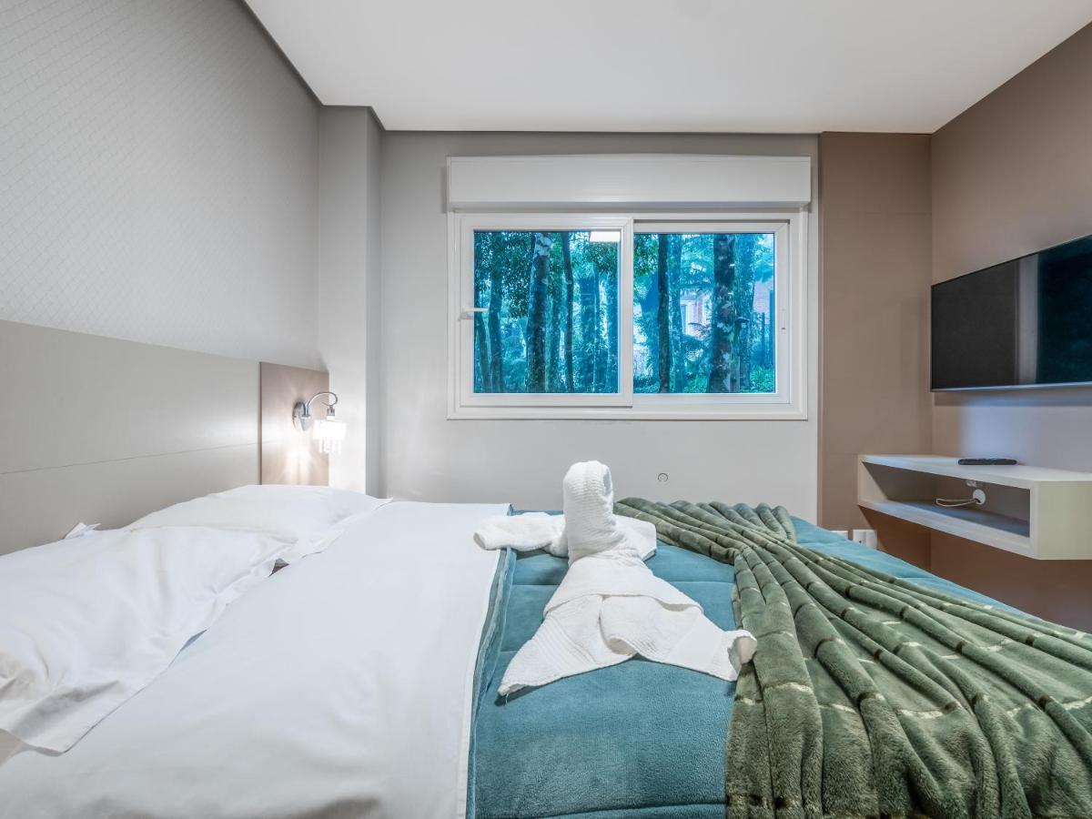 2 Suite, 1 Dormitorio Em Meio A Mata Araucaria A 1,5 Km Centro, Altos De 그라마도 외부 사진